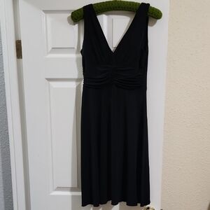 Elegant Black Sleeveless Dress